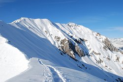 Salita facile al Monte Vaccaro (1957 m) , ma poi, per salire al Secco (2266 m)... senza ciaspole impossibile (17 genn 09) - FOTOGALLERY